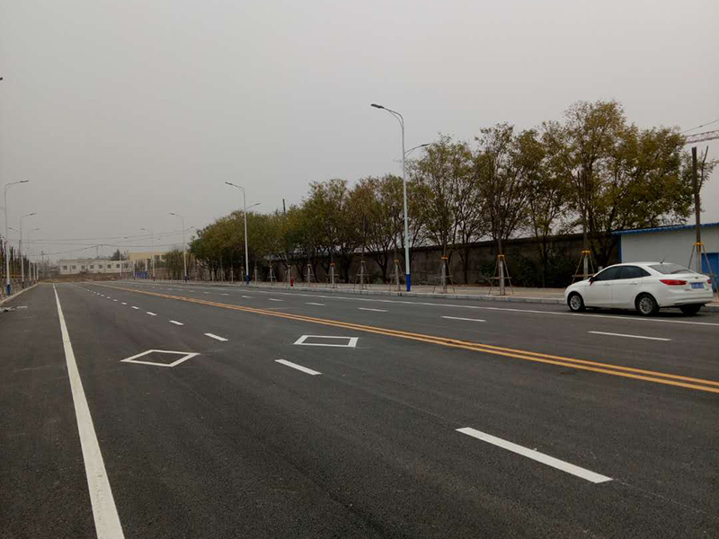 宋元瓷規(guī)劃二路道路、綠化及配套設施實景圖